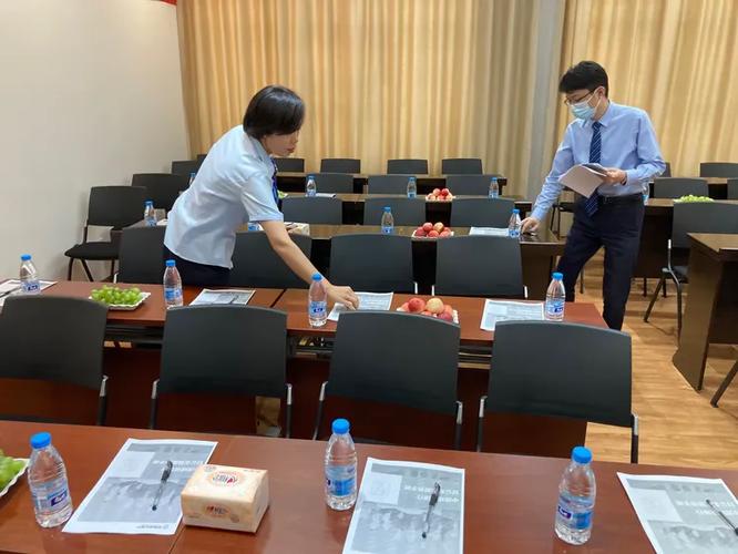 陕西建行府谷县支行营业室﻿积微成著,致远未来沙龙活动